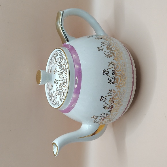 Vintage Wood & Sons Teapot Ellgreave Genuine Ironstone Made in England Pink/Gold - Picture 3 of 7